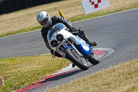 cadwell-park;cadwell-park-photographs;cadwell-trackday-photographs;enduro-digital-images;event-digital-images;eventdigitalimages;peter-wileman-photography;racing-digital-images;trackday-digital-images;trackday-photos